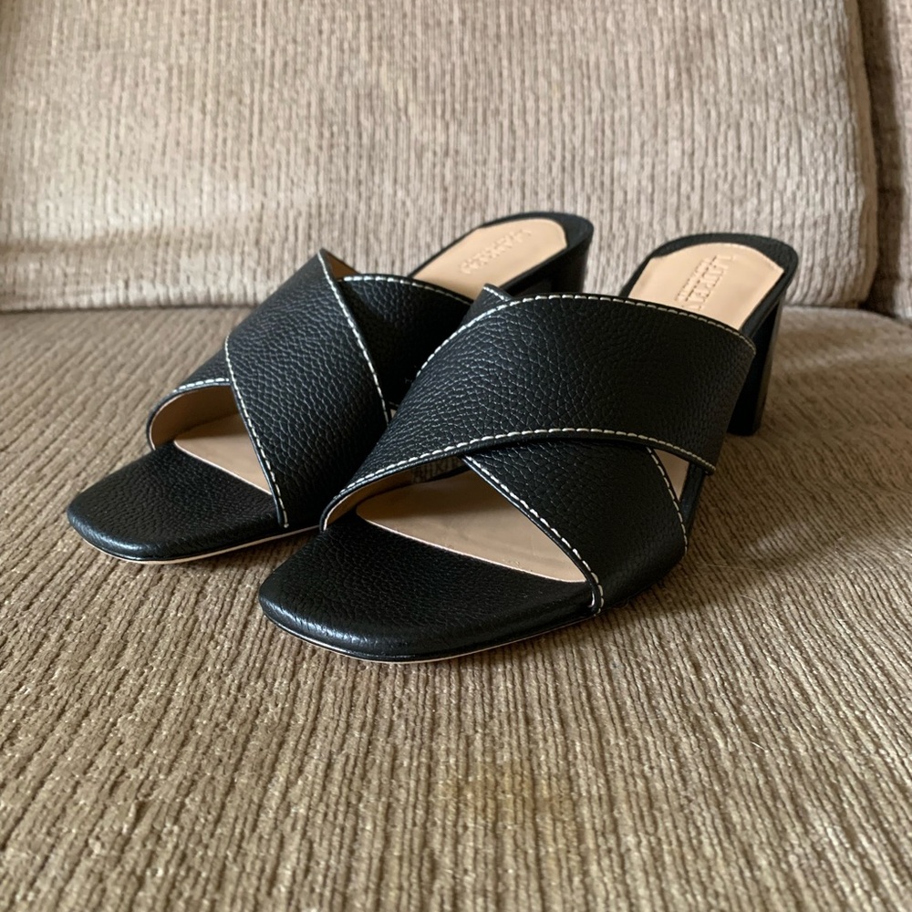 Elegant Black Leather Women's Mules